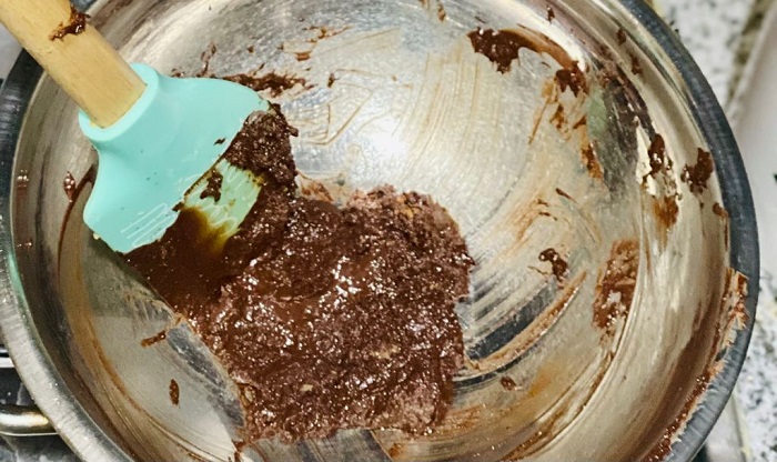 Mezcla de Chocolate Fundido y Masa